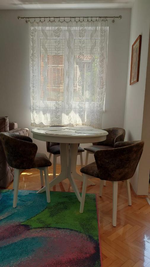 Apartman Milica Vrsac Zewnętrze zdjęcie